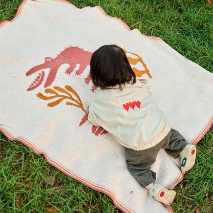 DecorBites™ Kawaii Crocodile Pattern Throw Blanket