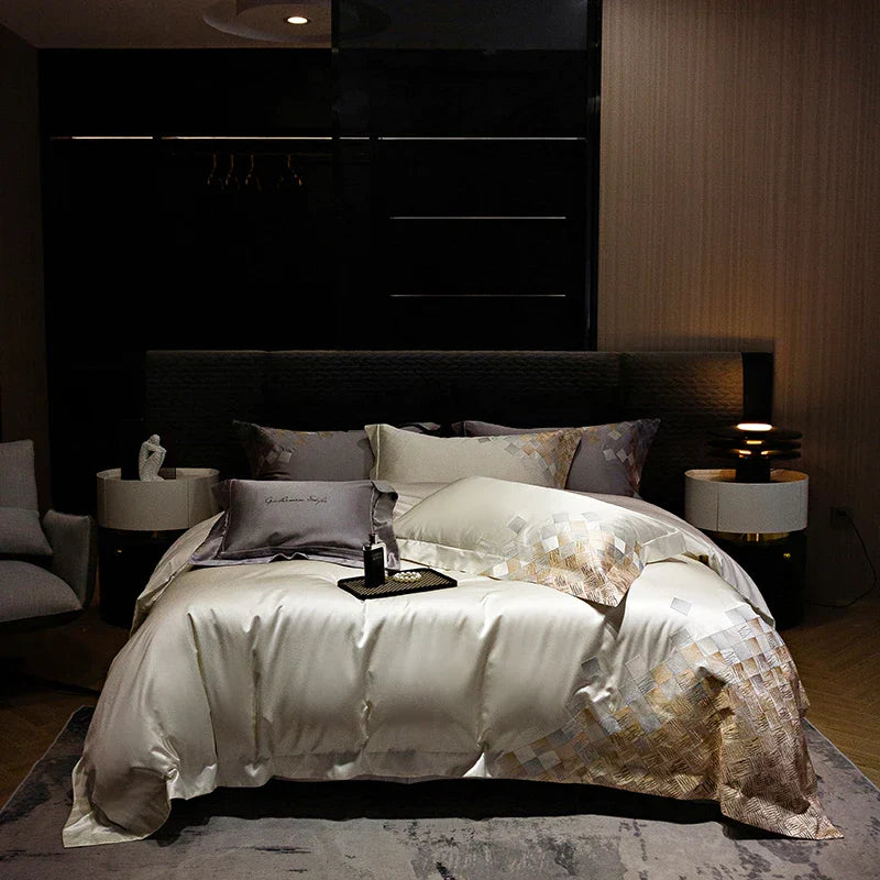 طقم مفروشات سرير فاخرة مطرزة من ديكوربايتس™، مكون من 4 قطع، باللون الأبيض اللؤلؤي/الرمادي، من قماش الساتان والقطن المزخرف