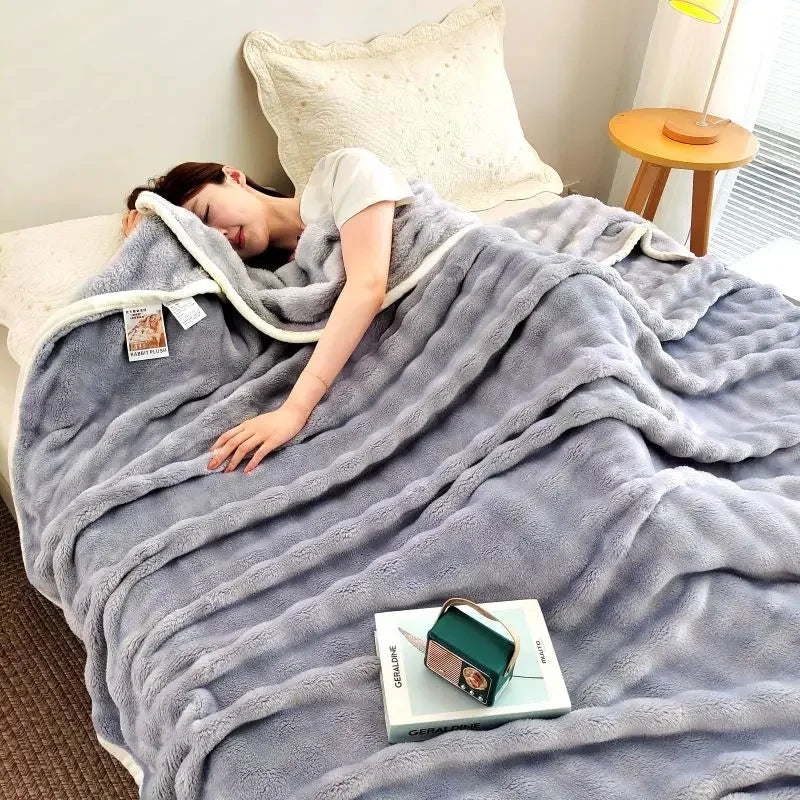 DecorBites™ Bubble Velvet Blanket: Soft Cozy Flannel Sofa Cover, Single/Double, Office Nap & Air Conditioning