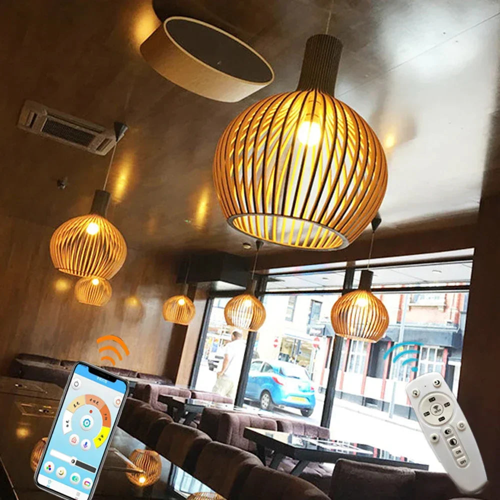 ثريا ديكوربايتس™ الخشبية السوداء المعلقة على شكل قفص من خشب الخيزران من فوسكاريني لغرفة المعيشة