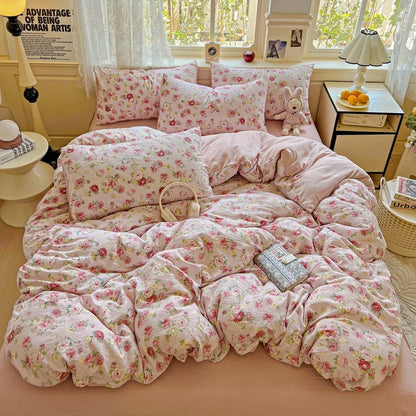 DecorBites™ Cloud Touch Ultra Soft Duvet Cover Set in Sweet Design & Double Layer Yarn