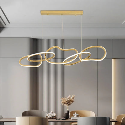 Lámpara de techo con anillo LED dorado DecorBites™: Lujo moderno para bares, hoteles, dormitorios y restaurantes
