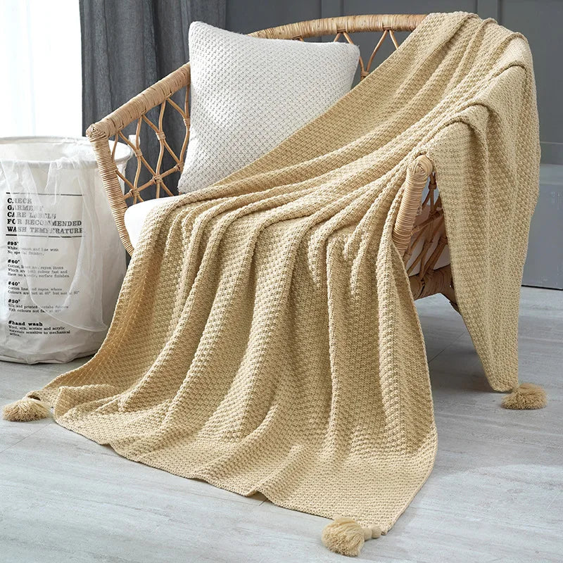 DecorBites™ Knitted Sofa Throw Blanket with Fringe Yarn