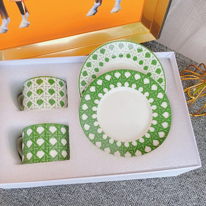 Juego de tazas de café y té DecorBites™ de porcelana fina con platillo, vajilla para té y plato de postre.