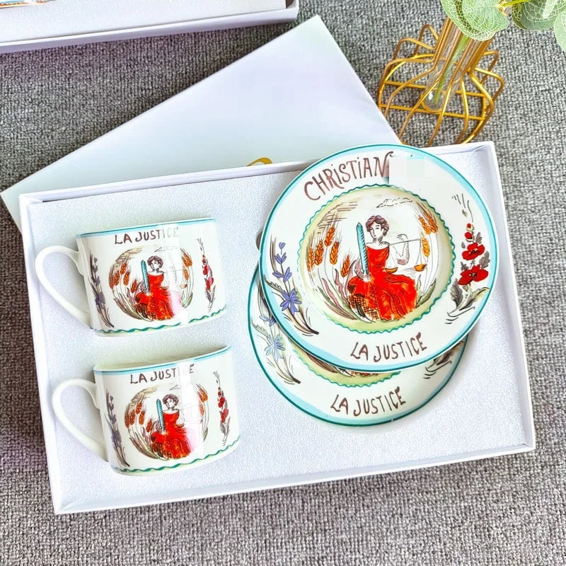 Juego de tazas de café y té DecorBites™ de porcelana fina con platillo, vajilla para té y plato de postre.