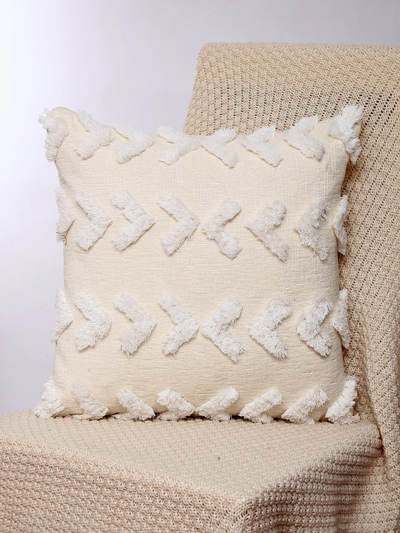 DecorBites™ Fundas de almohada bordadas en chenilla geométrica, estilo boho marroquí