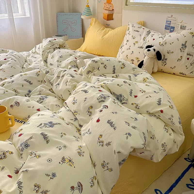 DecorBites™ Cartoon Print Quilt Cover Set for King Queen Beds - All Seasons Comfort