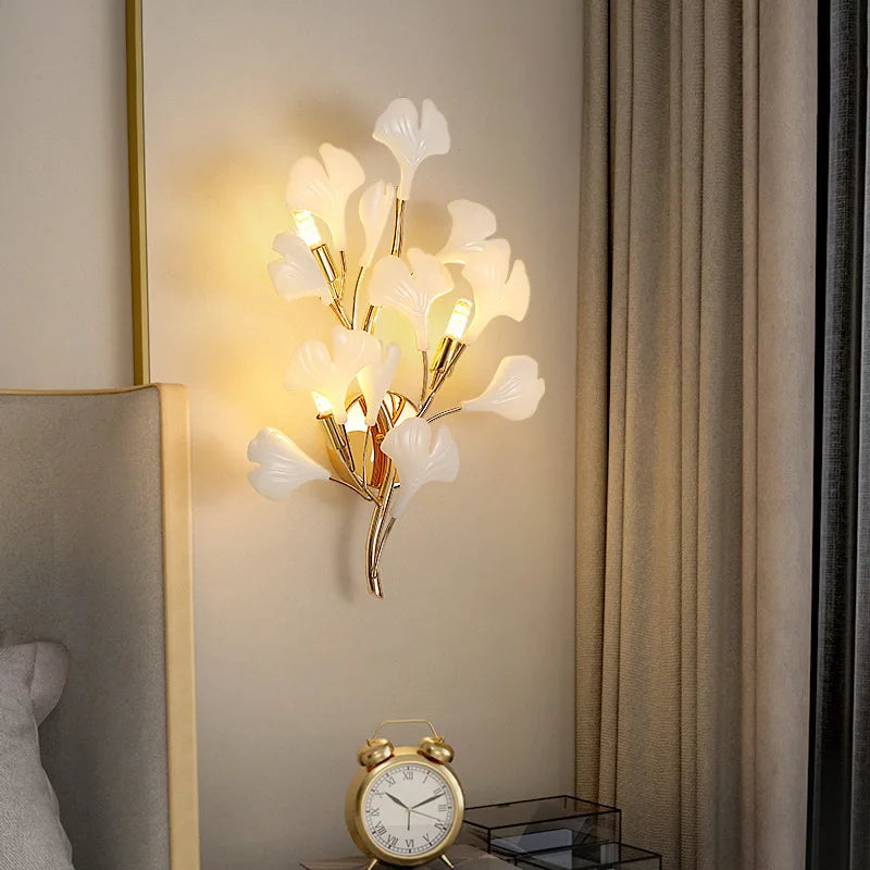 Decorbites™ Aplique de Pared LED Cerámico con Hoja, Lámpara Romántica para Dormitorio, Decoración Artística de Metal Dorado