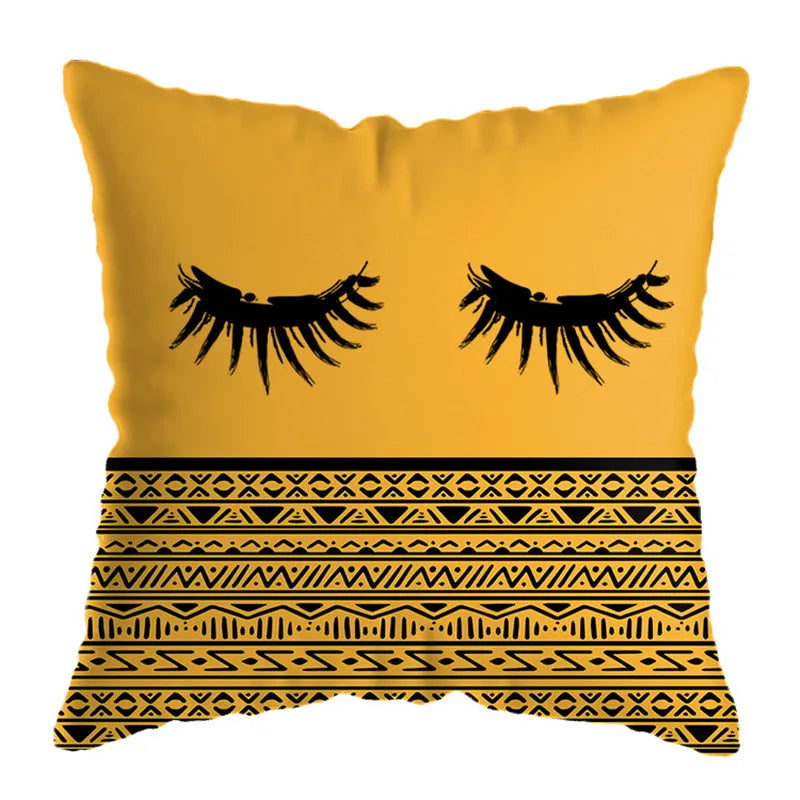 غطاء وسادة مطبوع عليه غزال هندسي من DecorBites™ مقاس 45×45 سم - ديكور منزلي أصفر