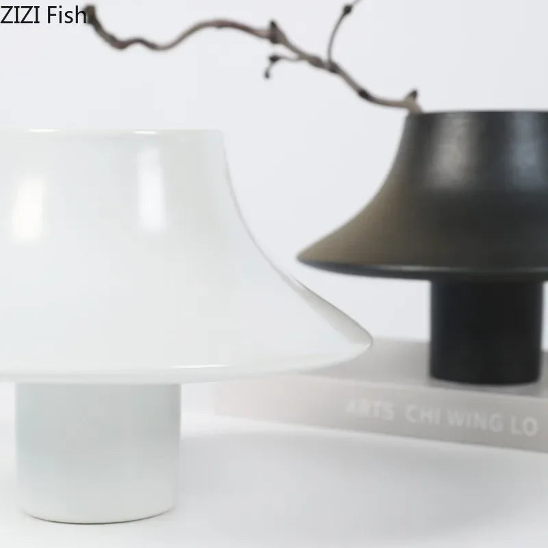 DecorBites™ Ceramic Vase: Elegant Flower Arrangement for Desktop Decor Aesthetic