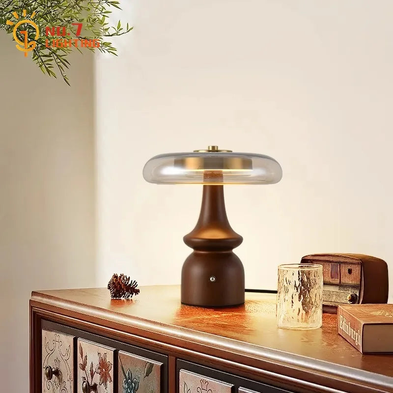 DecorBites™ Gold Lustre Wood Table Lamp LED - Luxe Retro Medieval Design