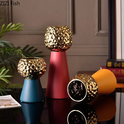 DecorBites™ Gold Hammer Pattern Ceramic Vase: Creative Plant Pot for Table Decoration and Floral Arrangement