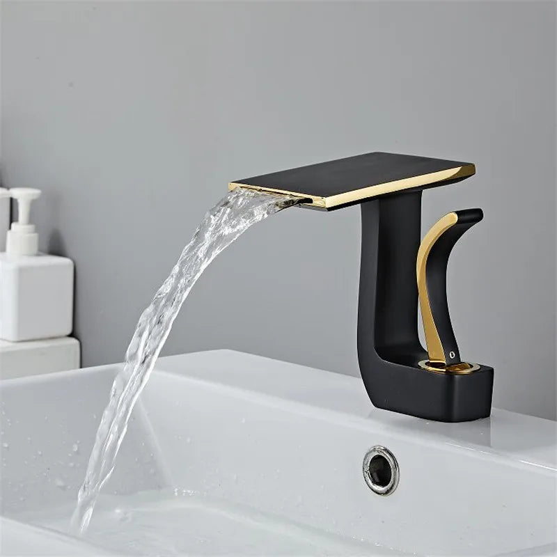 Decorbites™ Gold & Schwarz Messing Badezimmer-Waschbeckenarmatur Kaltes Heißes Wasser-Mischer Waschtischhahn