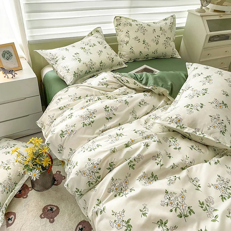 DecorBites™ Cartoon Printed Bedding Set: Soft Cozy Duvet Cover, Bedsheet, Pillowcase, Single Double Bedclothes