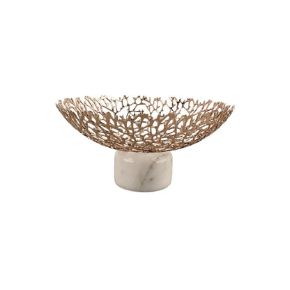 قاعدة قرص مرجاني من ديكوربايتس™ | صينية معدنية بقاعدة رخامية وطبق فاكهة بكومبوت ذهبي