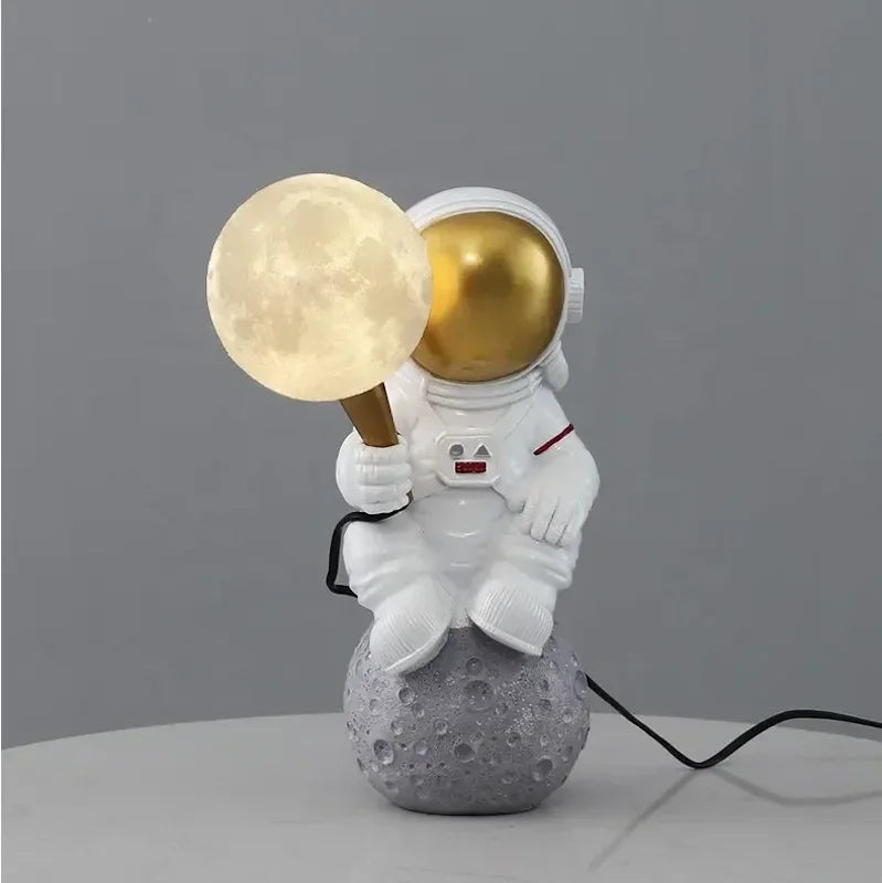 ديكور فني لغرفة الأطفال من DecorBites™ مصباح مكتبي