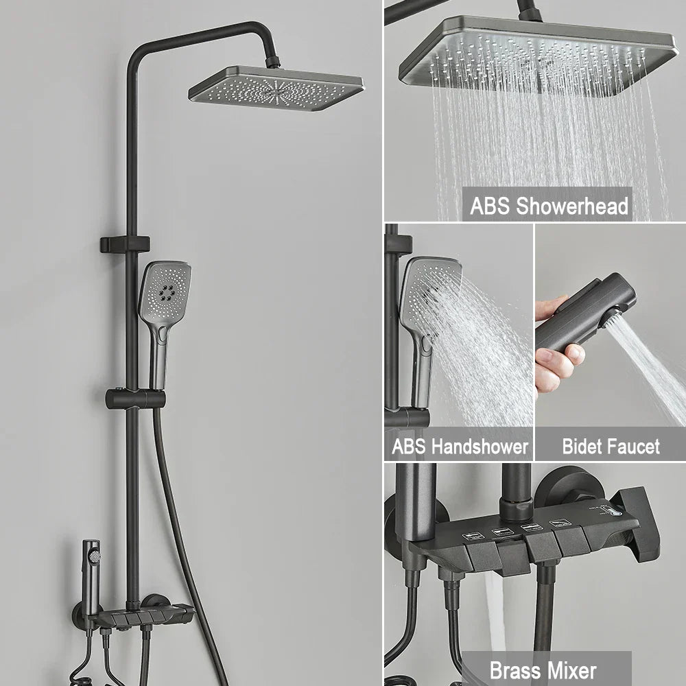 نظام دش DecorBites™ Black Piano الرقمي مع صنابير نحاسية ذكية ودش مطري أبيض