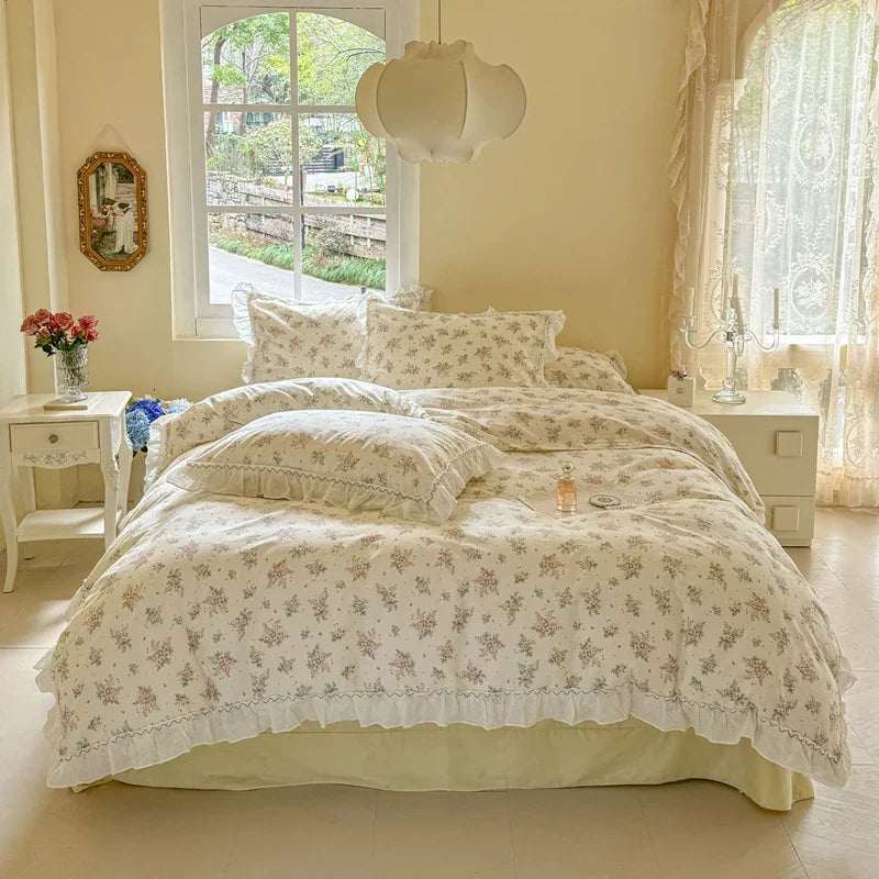 Decobites Floral Lace Ruffle Cotton Bedding Set with Quilt Cover, Duvet Cover, and Pillowcases