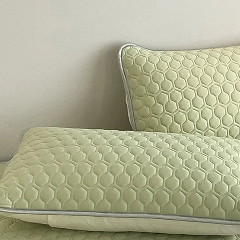 DecorBites™ Cooling Mat & Pillowcase Set - Soft Summer Pad for Bed, Single/Double/Queen Sizes