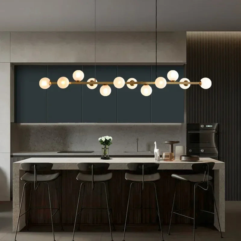 Lámparas colgantes LED con forma de bola de cristal DecorBites™ para comedor, cocina e isla.