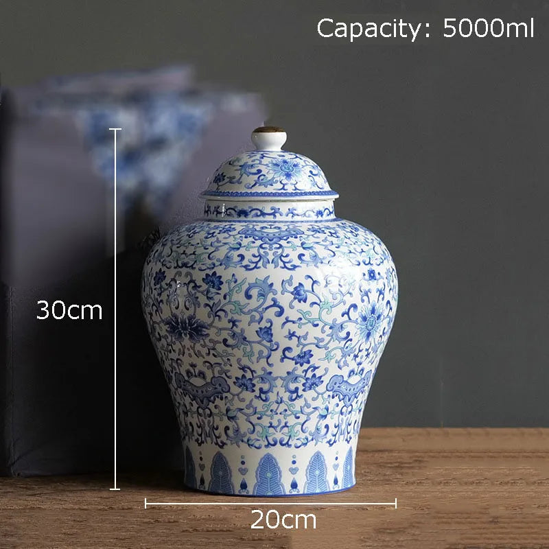 جرة ديكوربايتس™ من البورسلين الأزرق والأبيض المطلي بالذهب - ديكور مكتبي وخزفي للتخزين