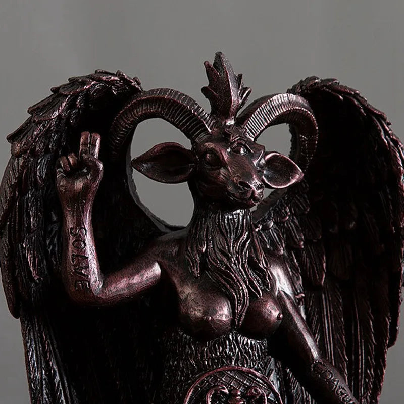 Estatua de Baphomet, el diablo cornudo de DecorBites™, 16 cm: Figura satánica de cabra para decoración del hogar y la oficina.