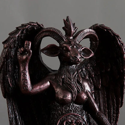 Estatua de Baphomet, el diablo cornudo de DecorBites™, 16 cm: Figura satánica de cabra para decoración del hogar y la oficina.
