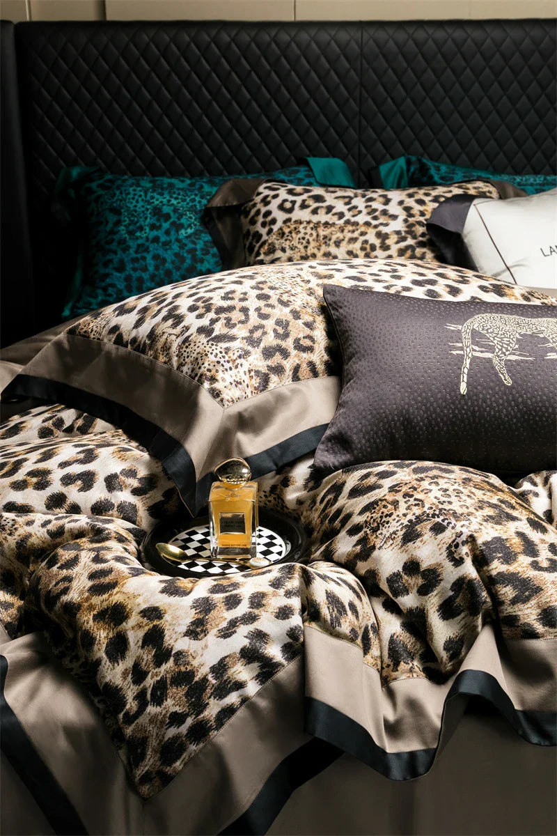 DecorBites™ Egyptian Cotton Leopard Print Luxury Bedding Set, Silky Soft Bed Sets