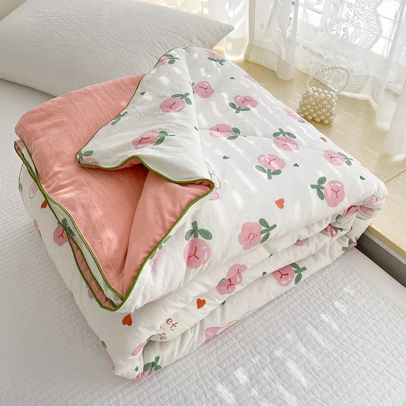 Decobites Summer Comforter Queen Size Lightweight Double Gauze Breathable Blanket