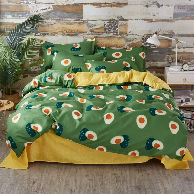 DecorBites™ Cartoon King Size Duvet Set 220x240 with Pillowcase - Skin Friendly & Comfortable