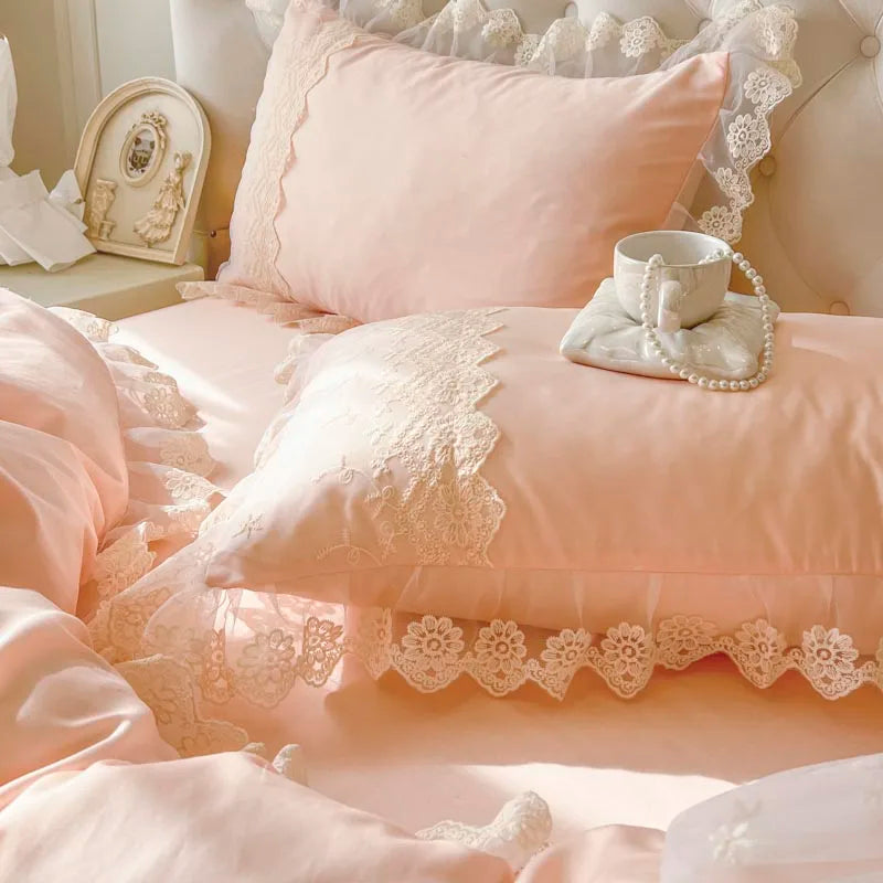 Decobites Pink Princess Style Bedding Set: Duvet, Bedskirt, Bedspread, Pillowcases