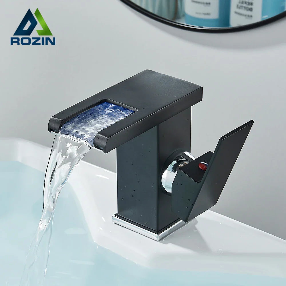 Grifo de Lavabo en Cascada LED Negro Decorbites™: Montado en Cubierta Mezclador Hidroeléctrico