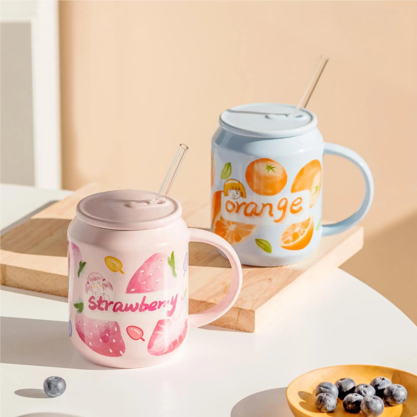Taza de cerámica DecorBites™ con forma de fruta, tapa y pajita, diseño de estilo coreano.