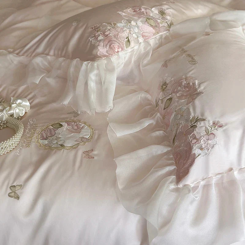 Decobites Vintage Lace Ruffles Embroidery Bedding Set with Duvet, Sheet, and Pillowcases