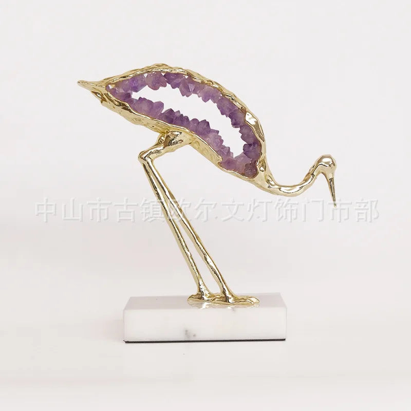 Escultura de grulla de cristal DecorBites™ con gema verde, figura decorativa para el hogar