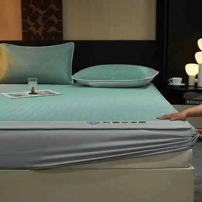 DecorBites™ Antibacterial Ice Silky Soft Fitted Sheet Set, Striped Geometric Pattern, Breathable Mattress Cover