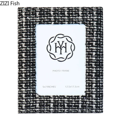 إطار صورة شخصية مؤطر من القماش مقاس 6×7 بوصة من DecorBites™ لديكور خزانة التلفزيون