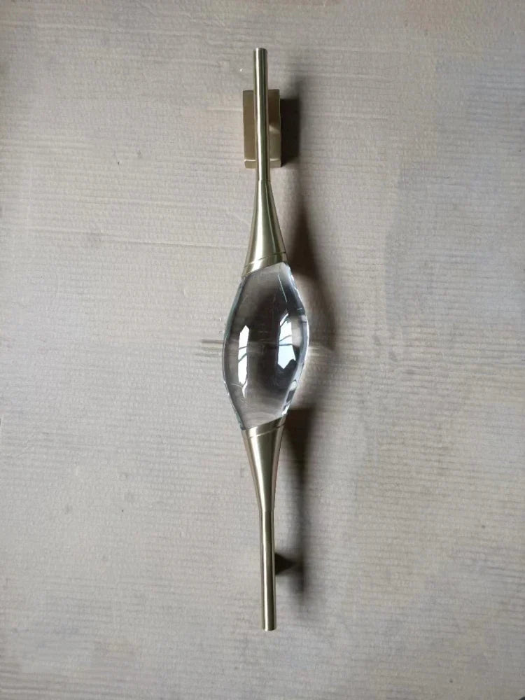 Aplique de pared DecorBites™ de cristal con cuerpo de cobre para mesilla de noche, escalera, recibidor o comedor.