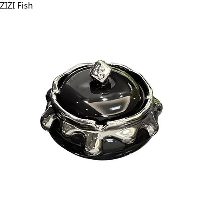 منفضة سجائر سيراميك لاكي من ديكوربايتس™: إكسسوارات تدخين فاخرة للحشيش والمنزل والهدايا