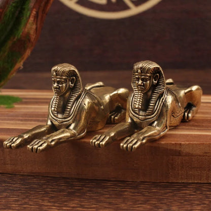 DecorBites™ Goldene Sphinx Messing Ägyptische Skulptur Vintage Deko Figuren Wohnaccessoires