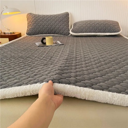 DecorBites™ Antibacterial Milk Velvet Mattress, Thick & Warm with Anti-Slip Straps