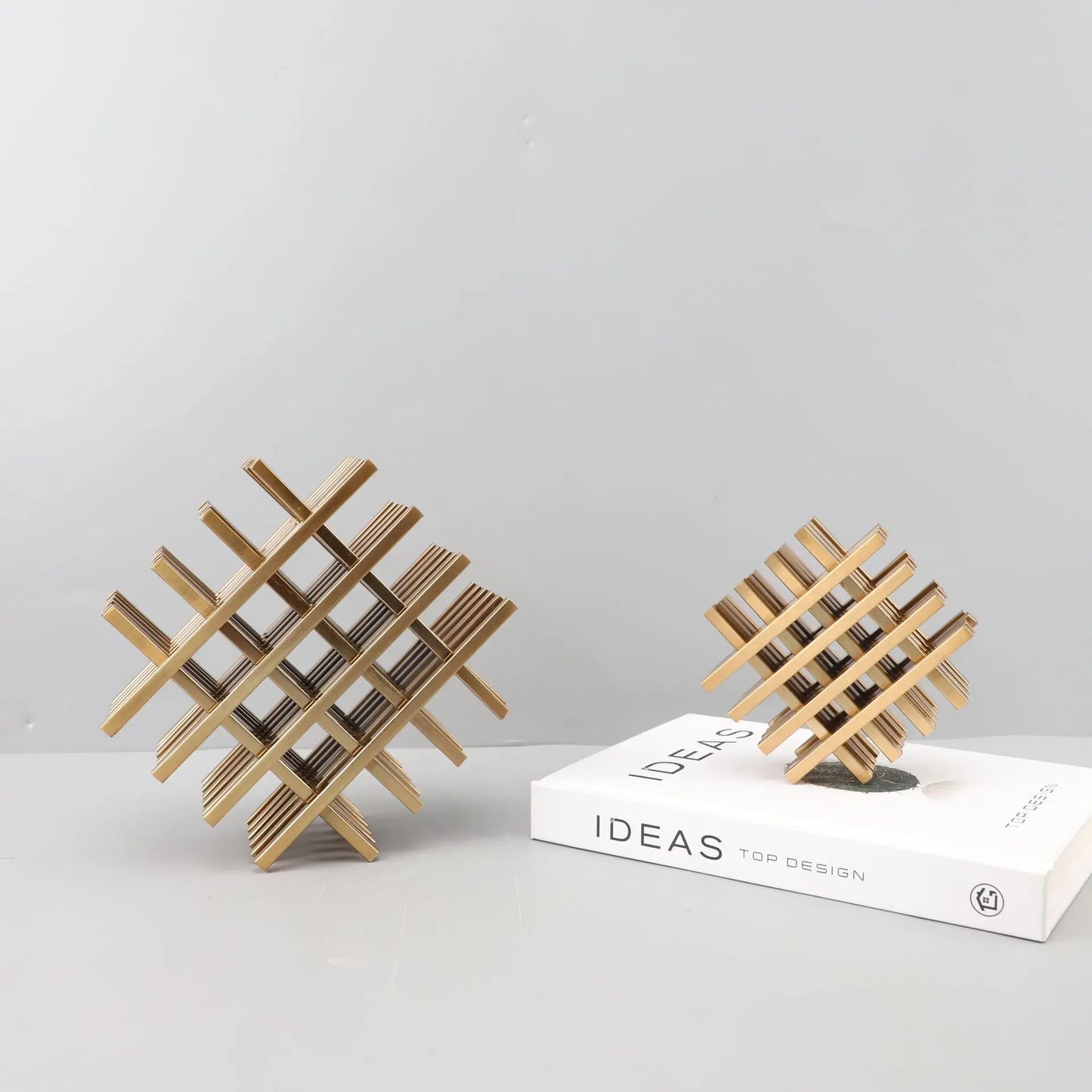 DecorBites™ Escultura geométrica de metal en forma de bloque, figuras decorativas cuadradas abstractas, accesorios para la decoración del hogar