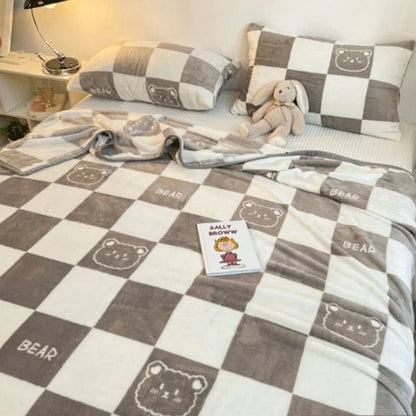 DecorBites™ Cozy Checkered Fleece Blanket for All Seasons