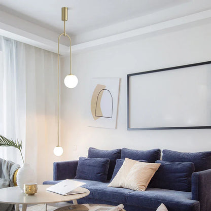 ثريا ديكوربايتس™ بتصميم حديث باللون الأسود الذهبي مع مصباح نورديك