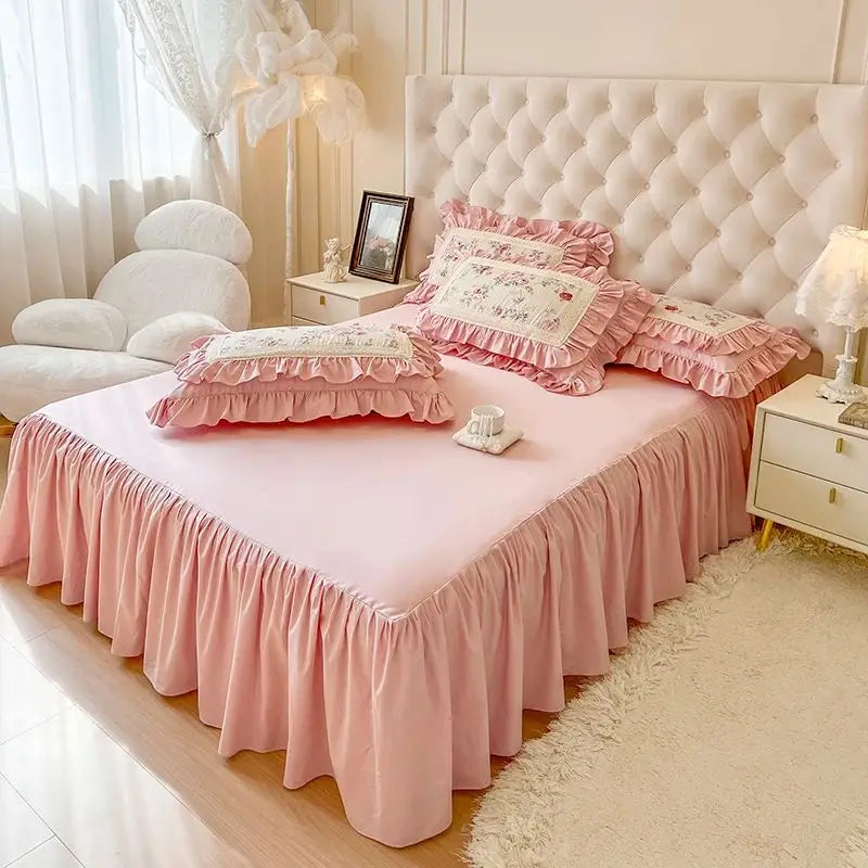 Decobites Pink Rose Floral Pleat Lace Ruffles 100% Cotton Bedding Set - Various Bed Sizes