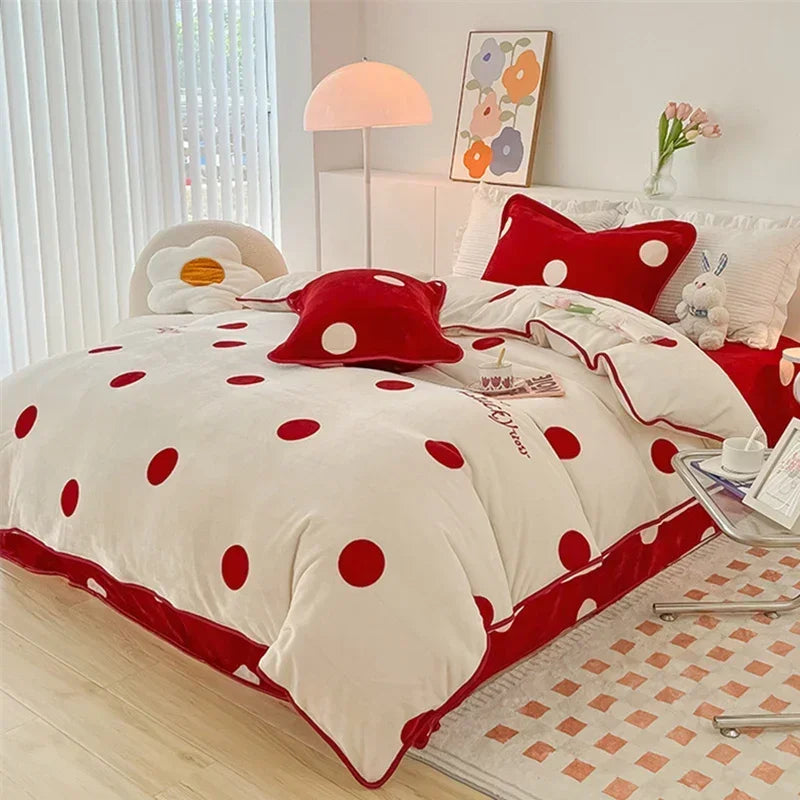 Decobites Polka Dot Milk Velvet Queen Bedding Set with Sheets & Pillowcases