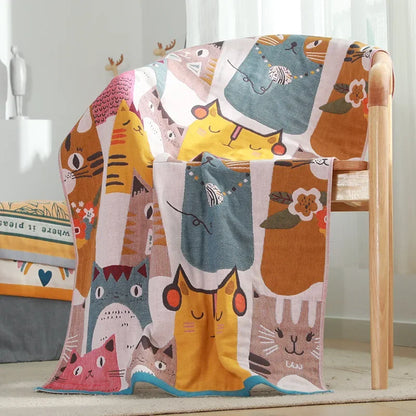 DecorBites™ Kids' Cute Cats Cotton Gauze Bath Towel