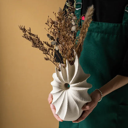 DecorBites™ Conch Shape Ceramic Vase for Artificial Flower Arrangements