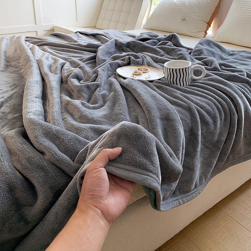 DecorBites™ Coral Velvet Summer Blanket: Extra Soft, Skin-friendly, Machine Washable