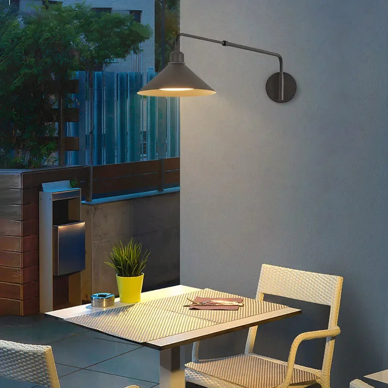 مصباح حائطي صناعي تلسكوبي من DecorBites™‎ بذراع متأرجحة للمساحات المعيشية المزخرفة